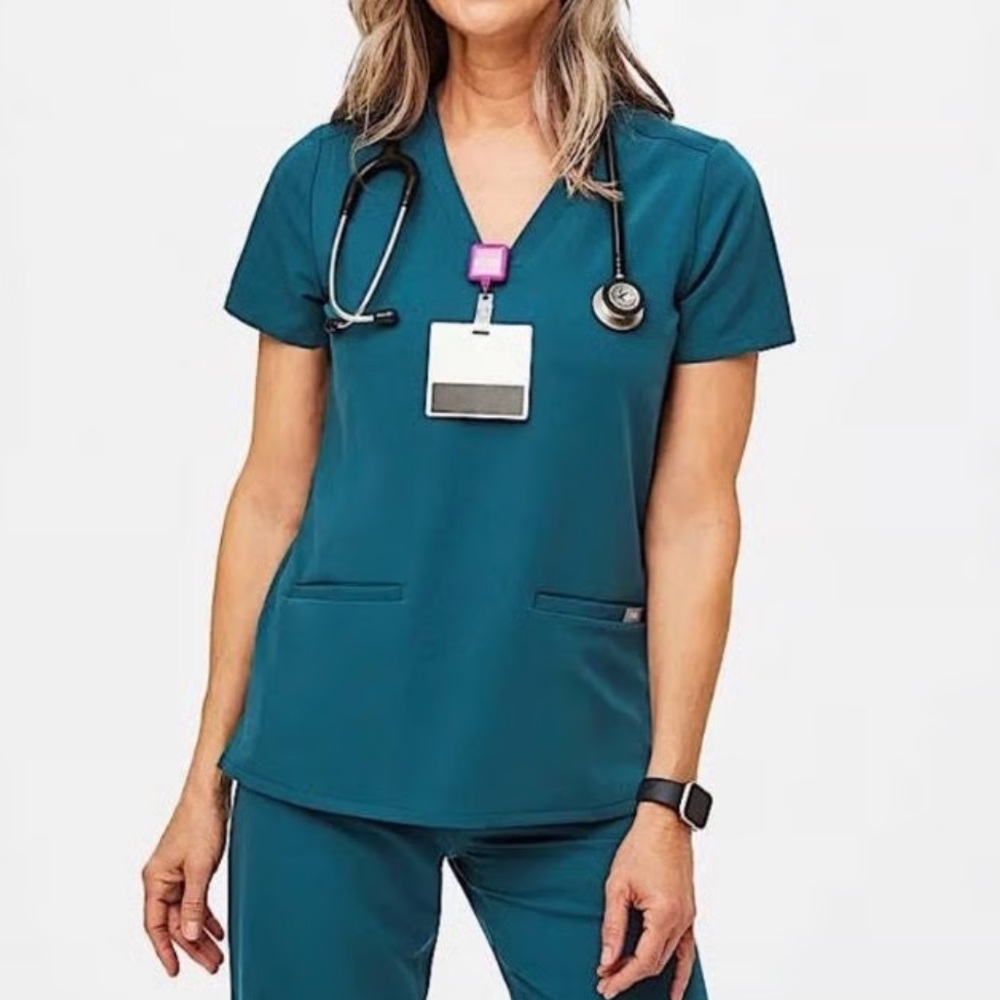 Figs Caribbean Blue Casma Two Pocket Scrub Top XXS